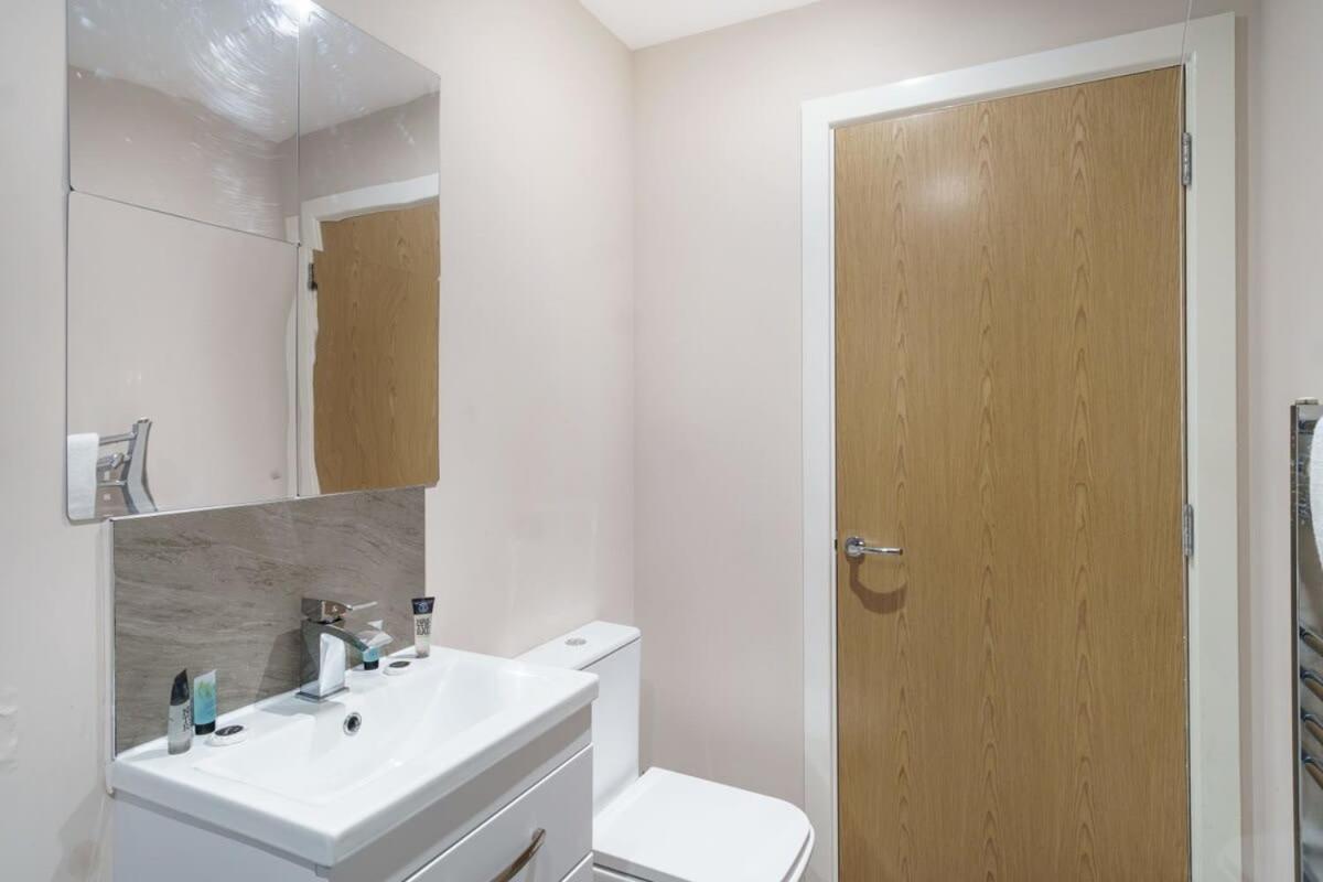 Amazing 1 Bed Apartment In Manchester - Sleeps 2 المظهر الخارجي الصورة